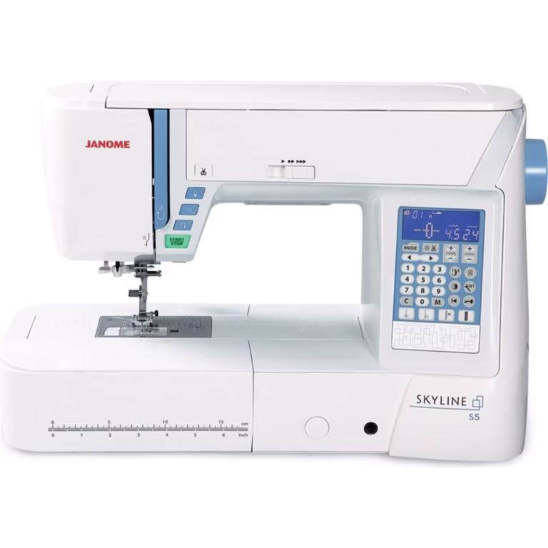 Recenzia Janome Skyline S5